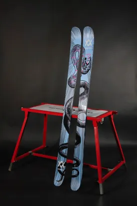Revolt 104 Skis 2024