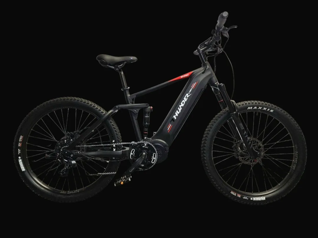 THUNDER M-PRO 1000